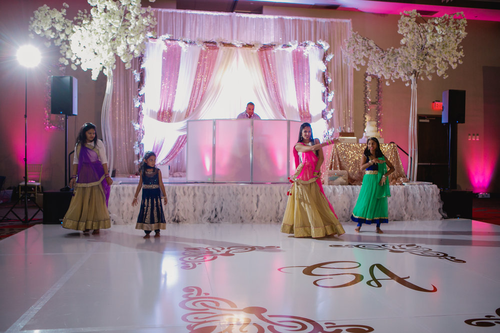 Indian wedding - Wedding photographer - Dallas Photographer - South Asian Wedding -  elizalde photography-101.jpg