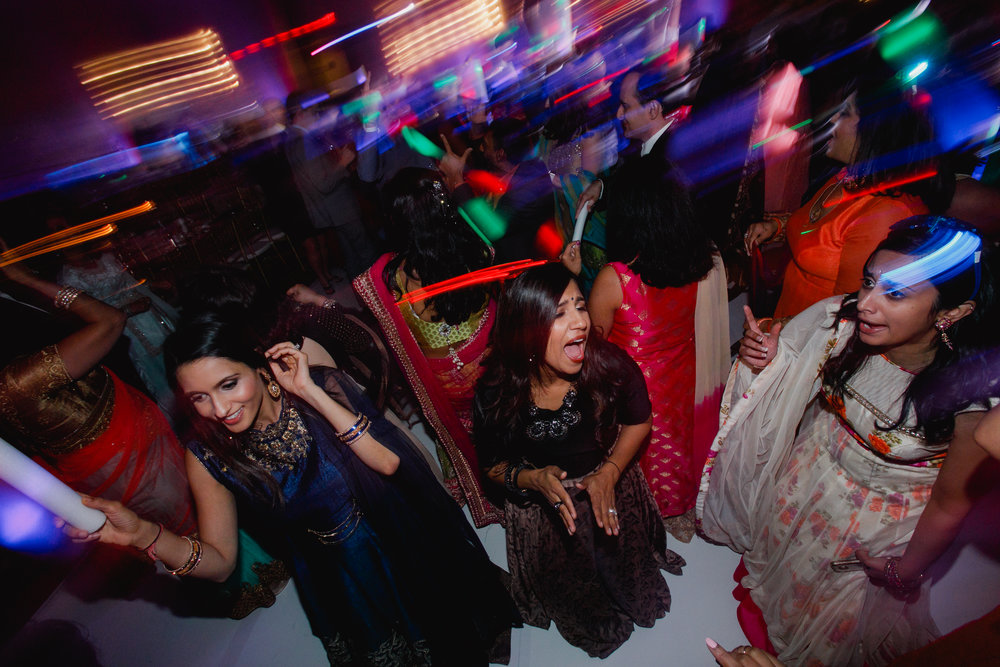 Indian wedding - Wedding photographer - Dallas Photographer - South Asian Wedding -  elizalde photography-117.jpg