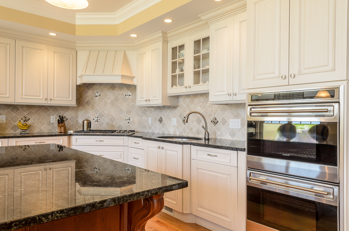 Kitchen_Associates_Andover_MA-2.jpg