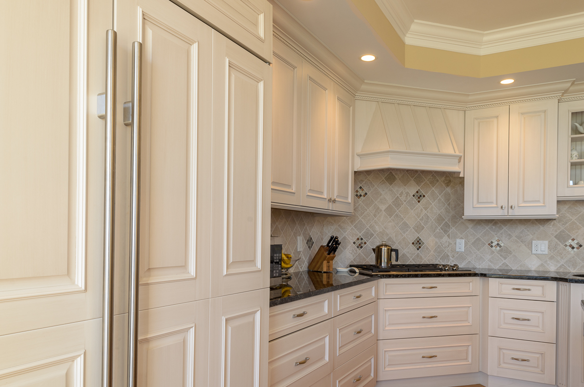 Kitchen_Associates_Andover_MA-4.jpg