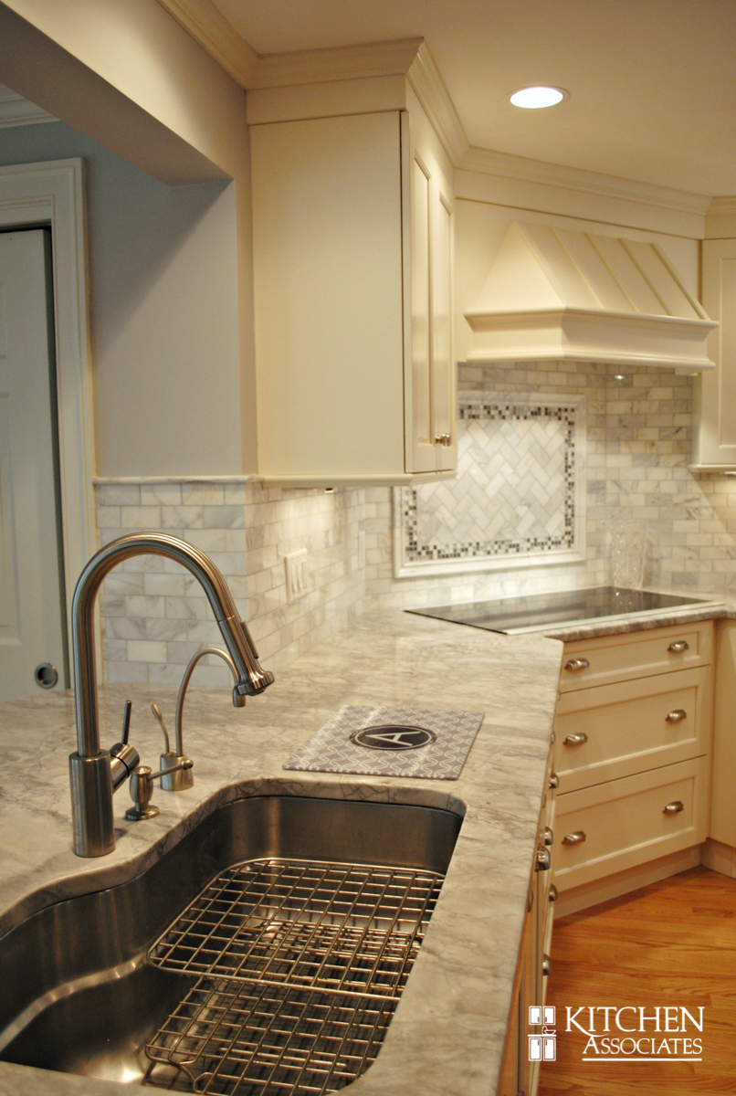 Kitchen_Associates_Remodel_Wellesley-4.jpg