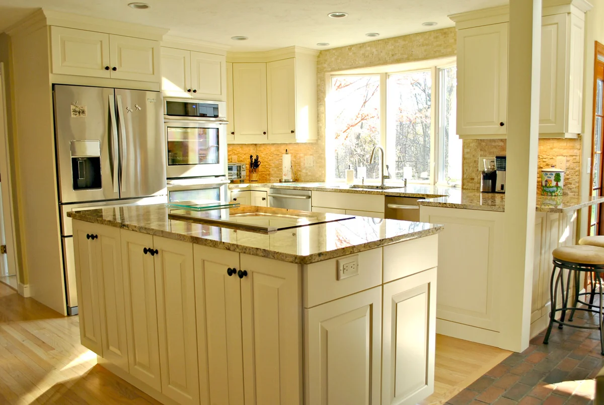 Harvard_MA_Kitchen_Remodel_Kitchen_Associates-1.jpg