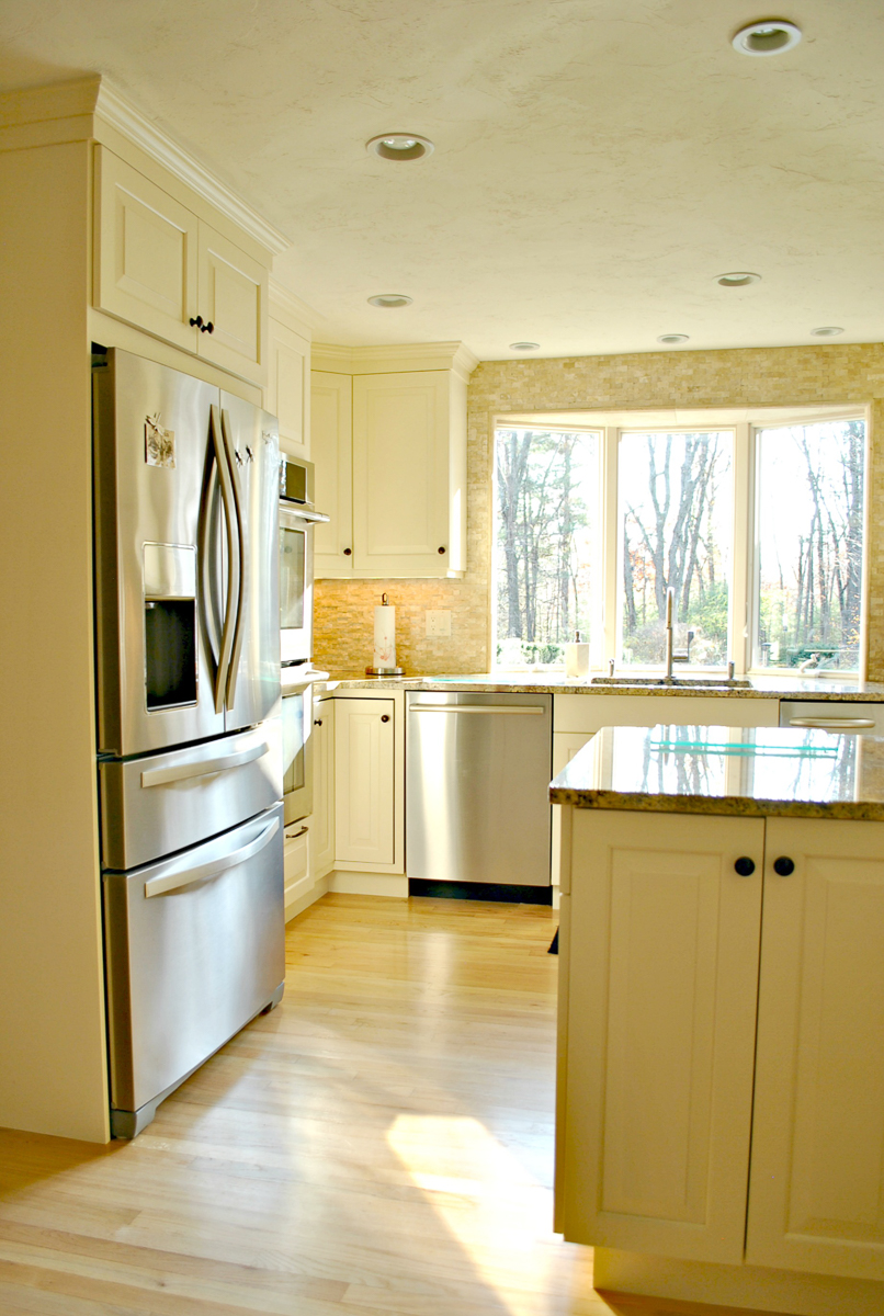 Harvard_MA_Kitchen_Remodel_Kitchen_Associates-3.jpg