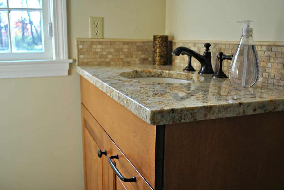 Harvard_MA_Kitchen_Remodel_Kitchen_Associates-11.jpg