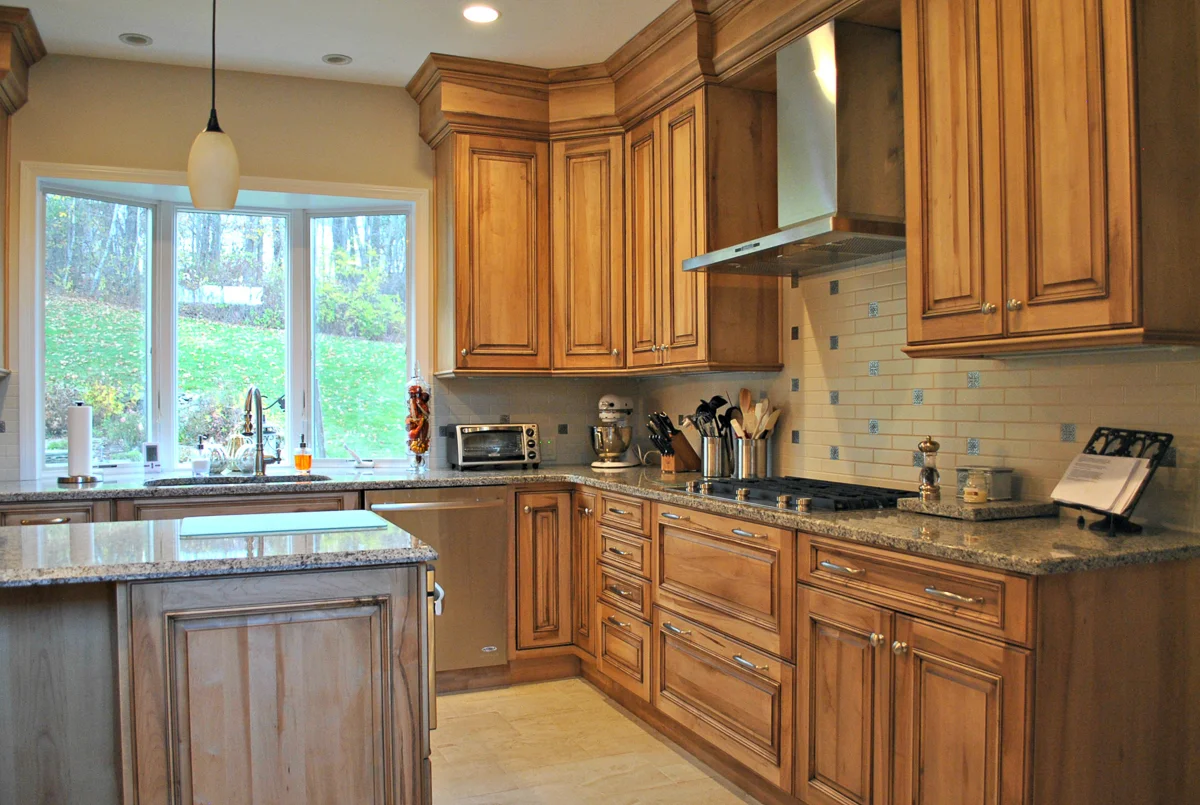 Westborough_MA_Kitchen_Remodel_Kitchen_Associates-1.jpg