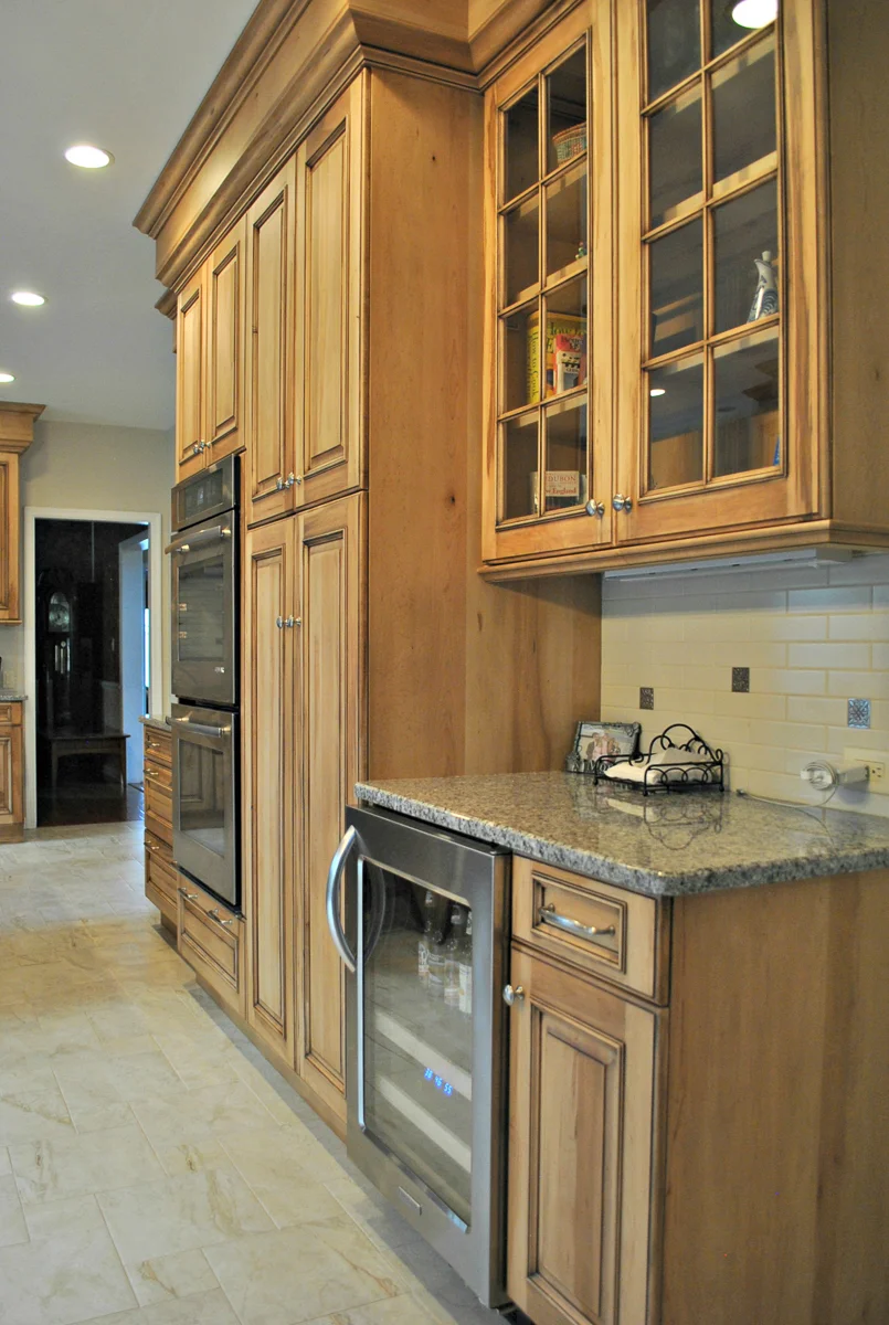 Westborough_MA_Kitchen_Remodel_Kitchen_Associates-10.jpg