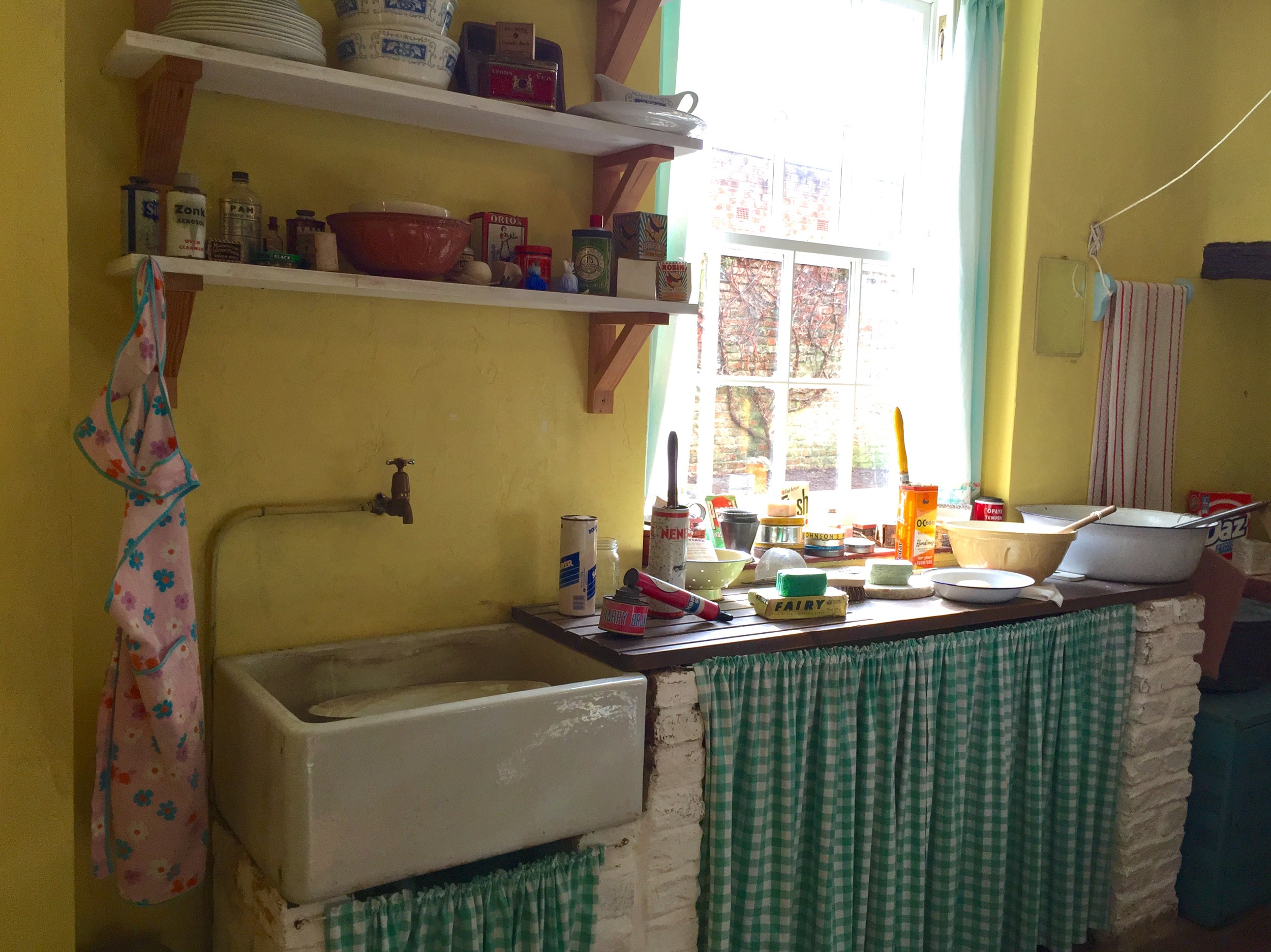All Kitchens Great And Small The 1940 S English Farmhouse Of
