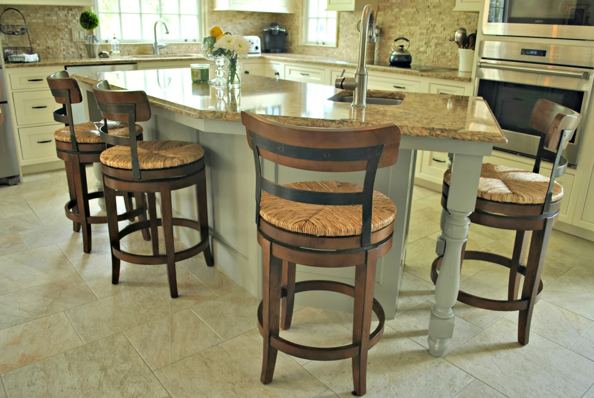 Lancaster_MA_Kitchen_Remodel_Kitchen_Associates-7.jpg