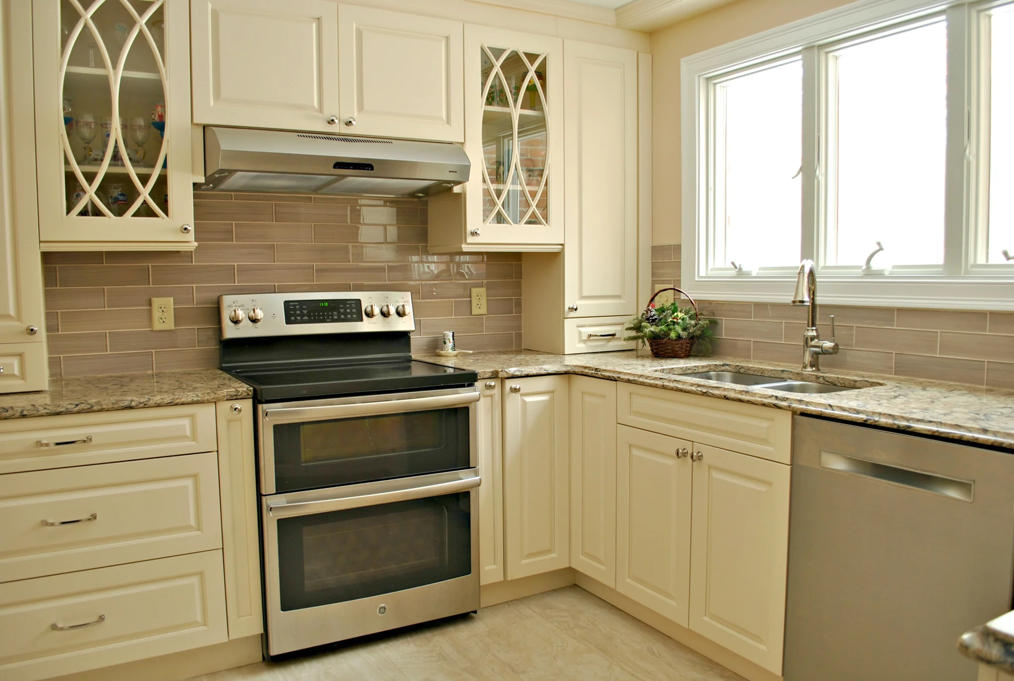 Sudbury_MA_kitchen_Remodel_BY_Kitchen_Associates
