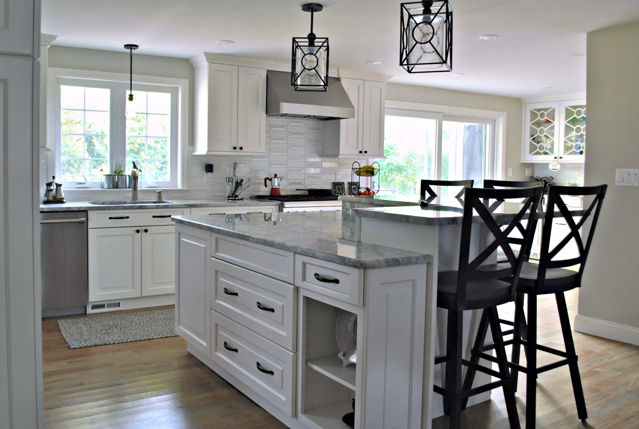 Natick_MA_Kitchen_Remodel_Kitchen_Associates