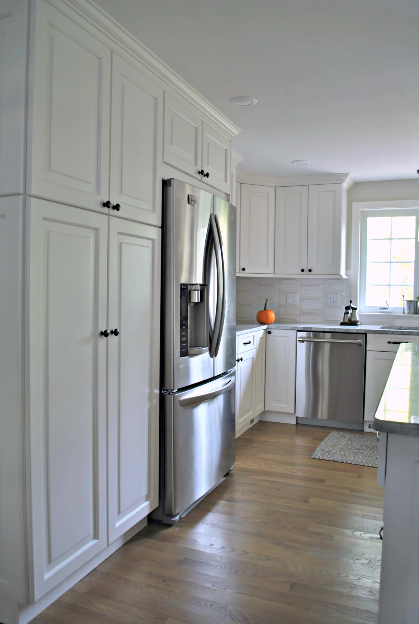 Natick_MA_Kitchen_Remodel_Kitchen_Associates