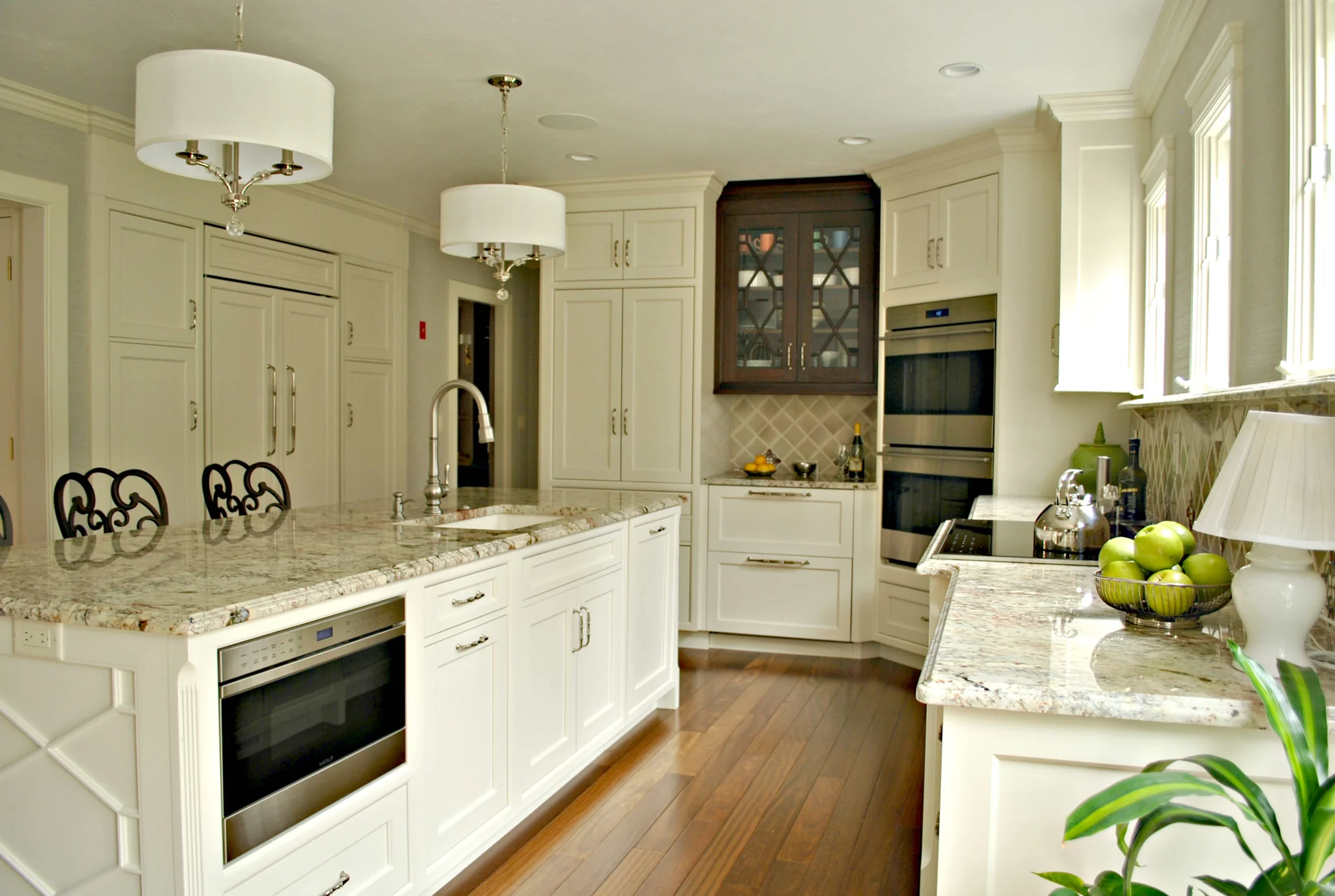 Shrewsbury_MA_Kitchen_Remodel_Kitchen_Associates