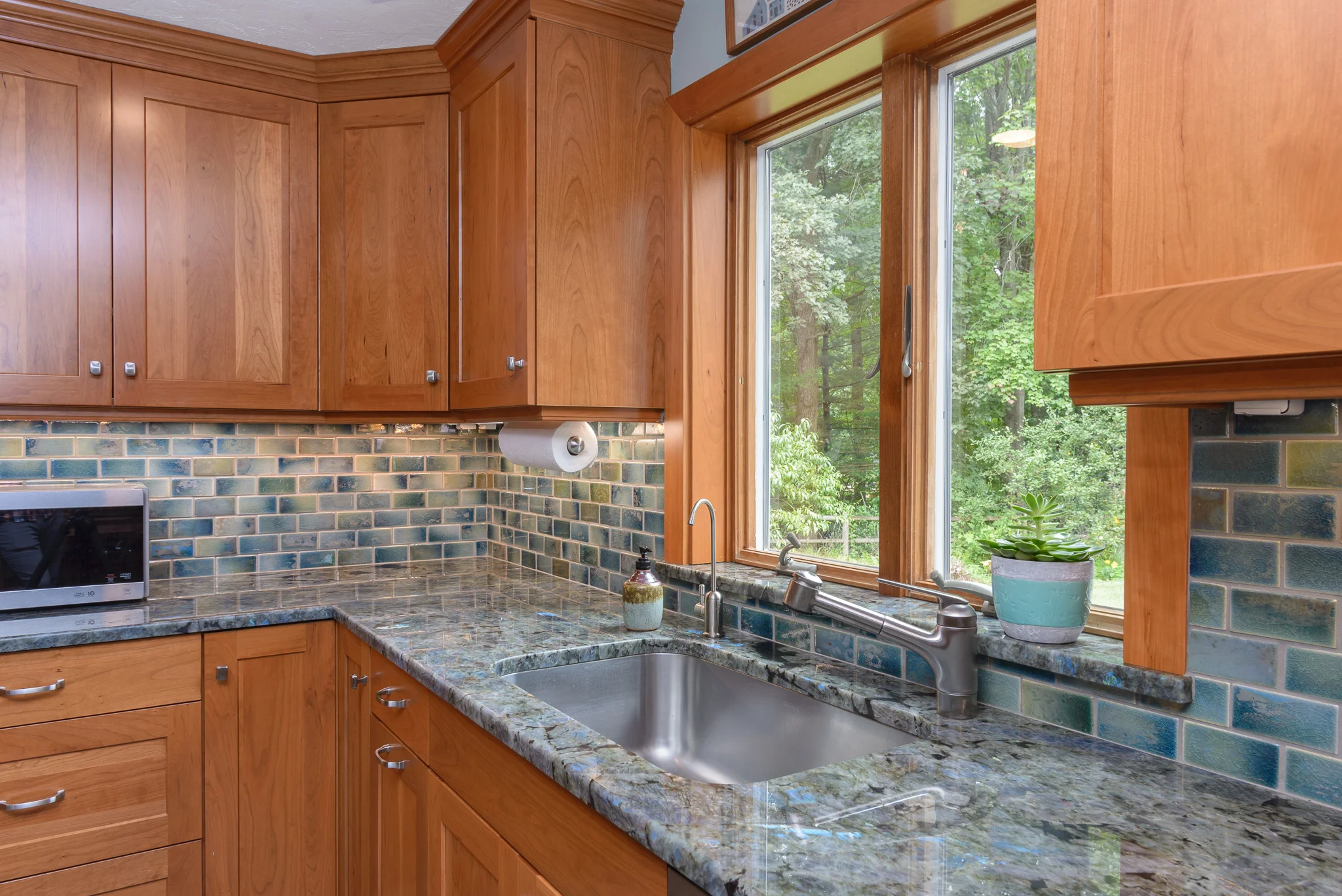 Bolton_MA_Kitchen_Remodel_Kitchen_Associates