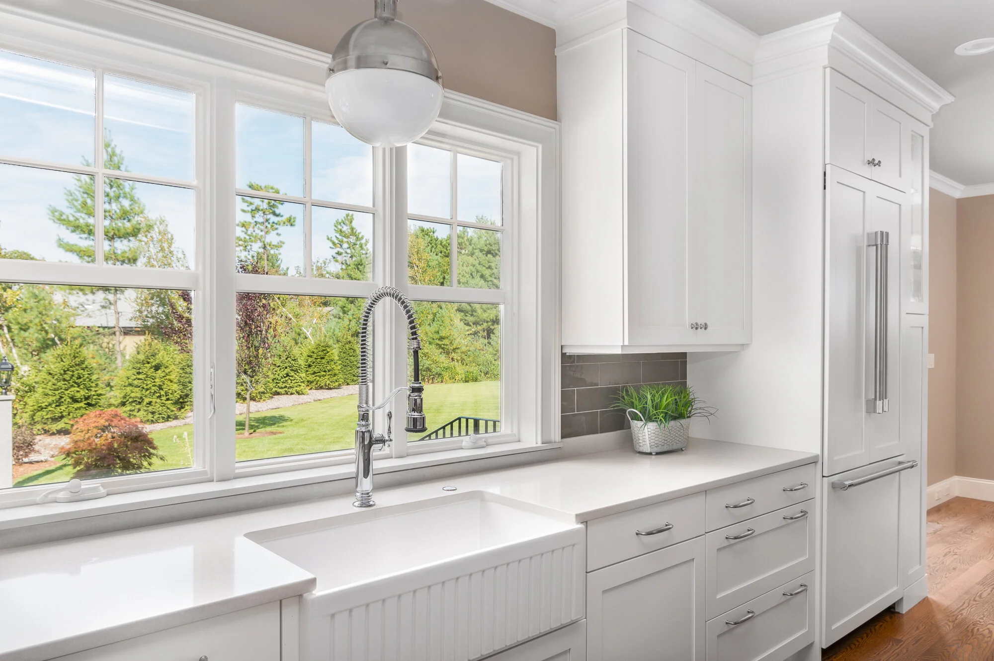Bedford_MA_Kitchen_Remodel_Kitchen_Associates
