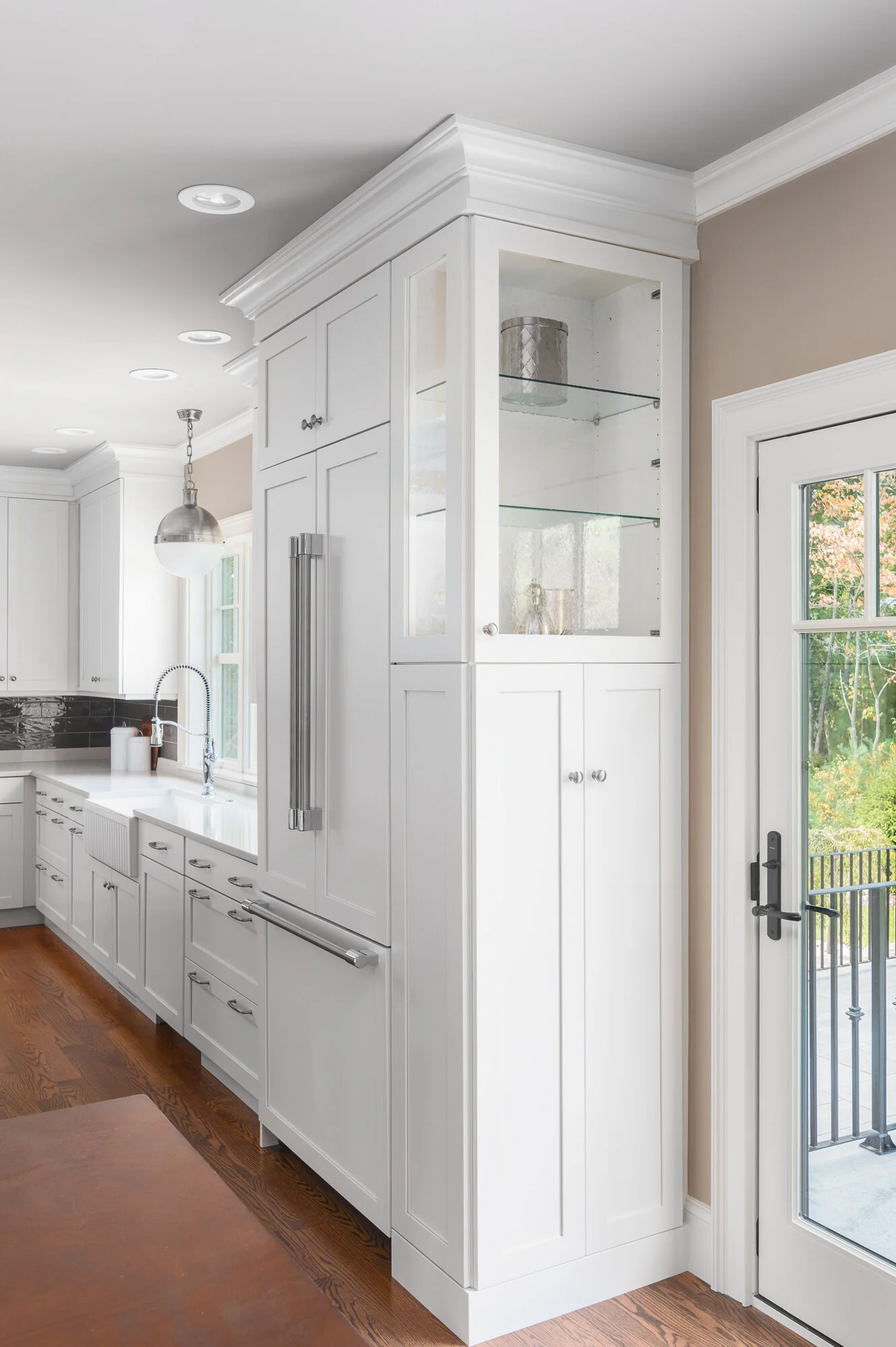 Bedford_MA_Kitchen_Remodel_Kitchen_Associates