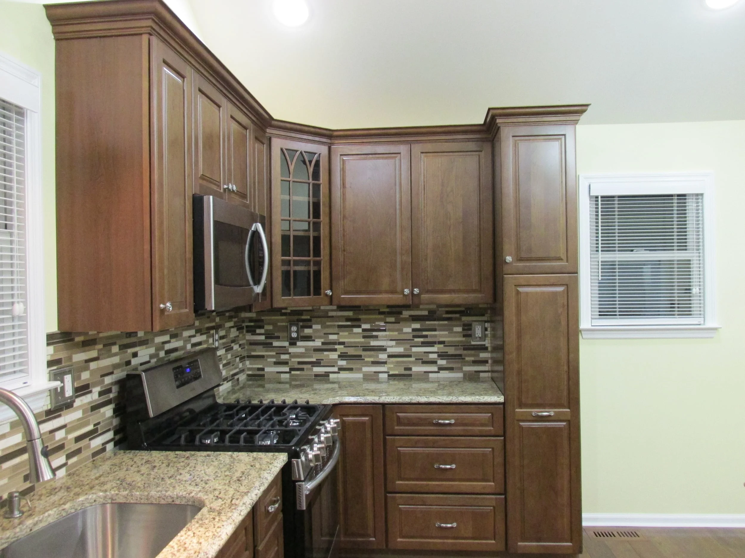 Kitchen 01.JPG