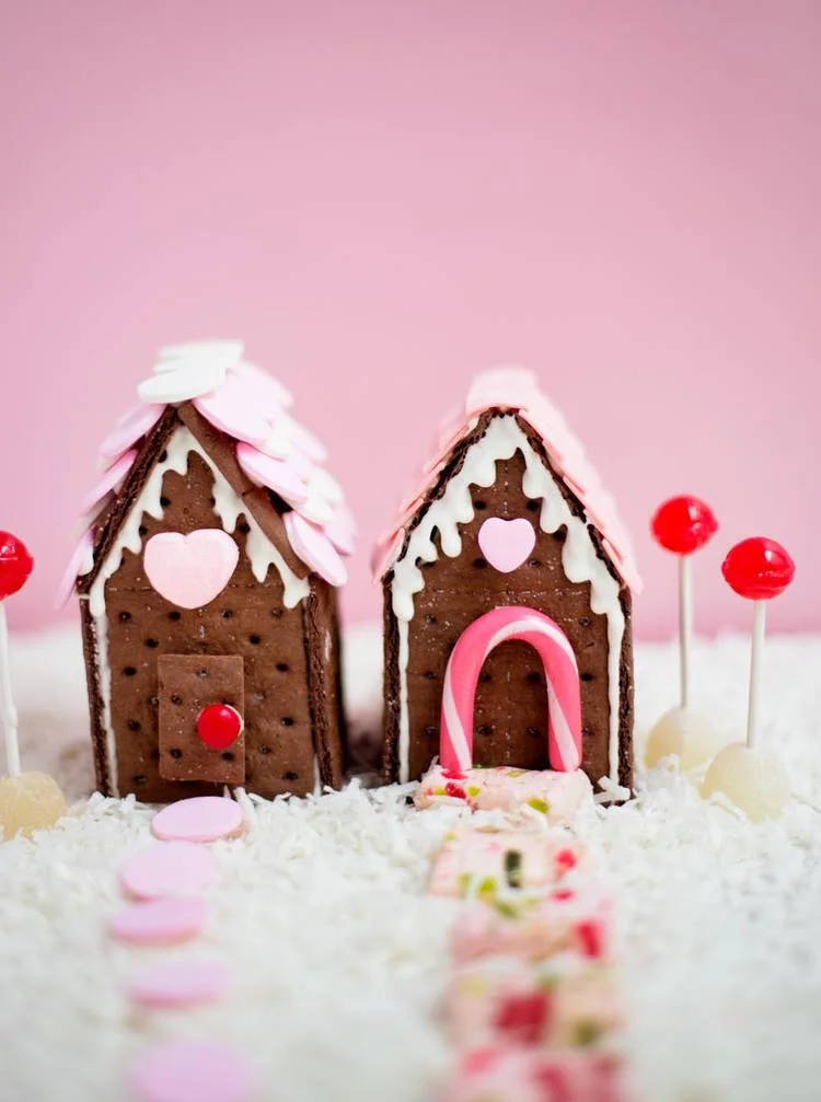 Valentines Cookie Cottages on Martha Stewart