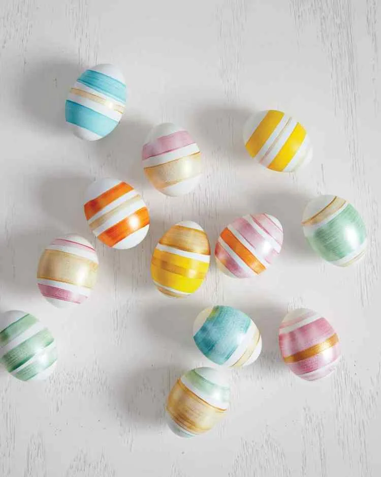 Beautiful Striped Eggs Made with a Simple Homemade Lathe
