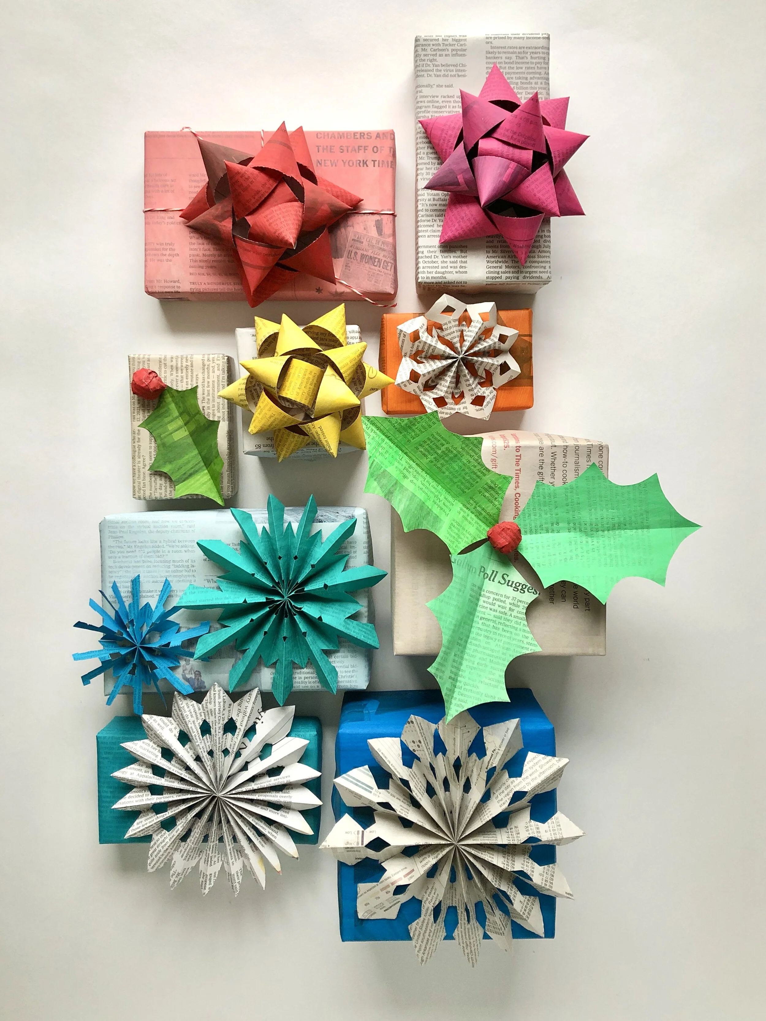3 Easy DIY Recycled Newspaper Gift Toppers!