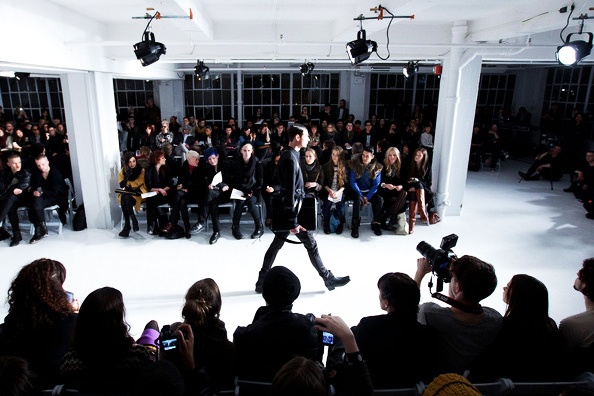 Rad+Rad+Hourani+Unisex+Collection+5+Front+aancBmW0LZ7l.jpeg