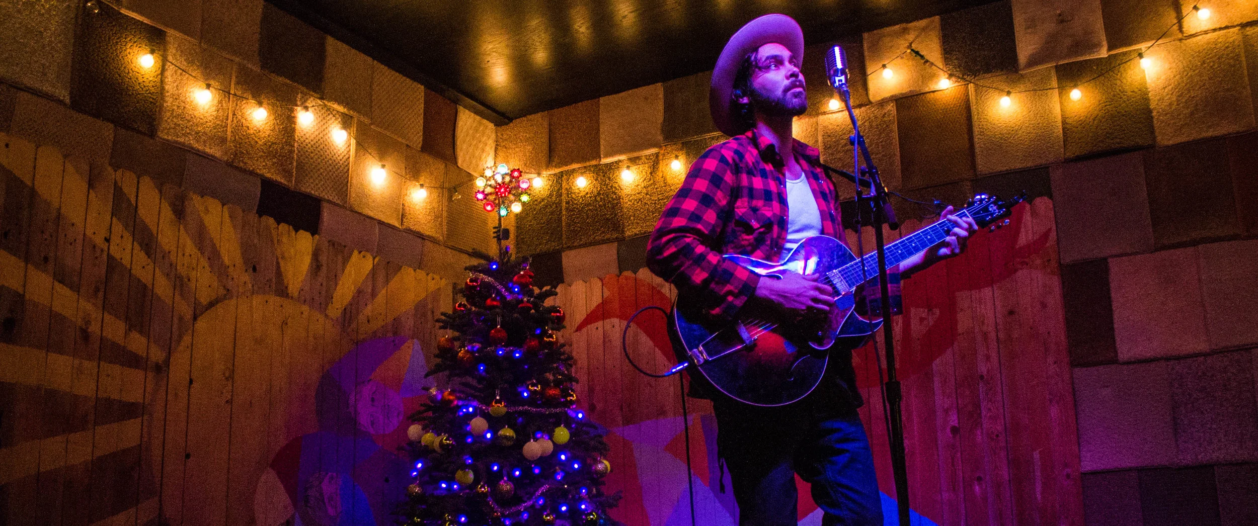 ShakeyGraves-1.jpg