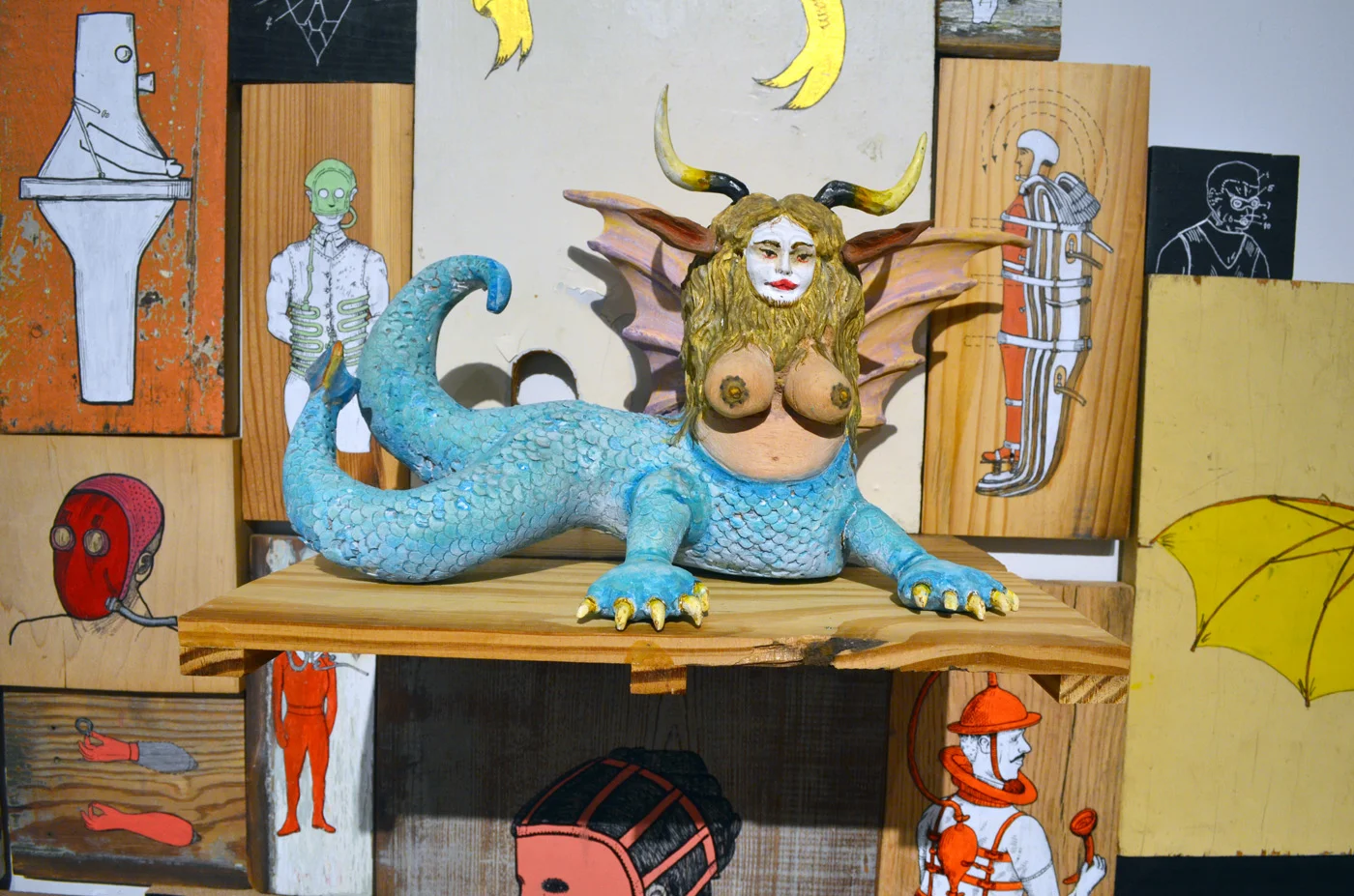 shrine1.jpg