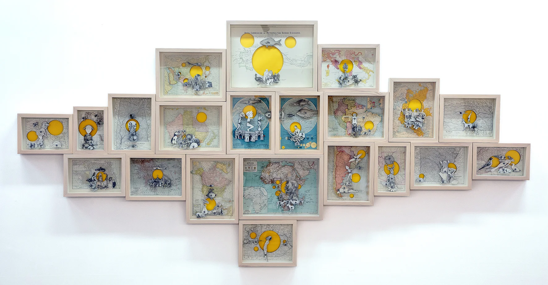 Sketch nº2 of Cartographies of Extractions / framed version