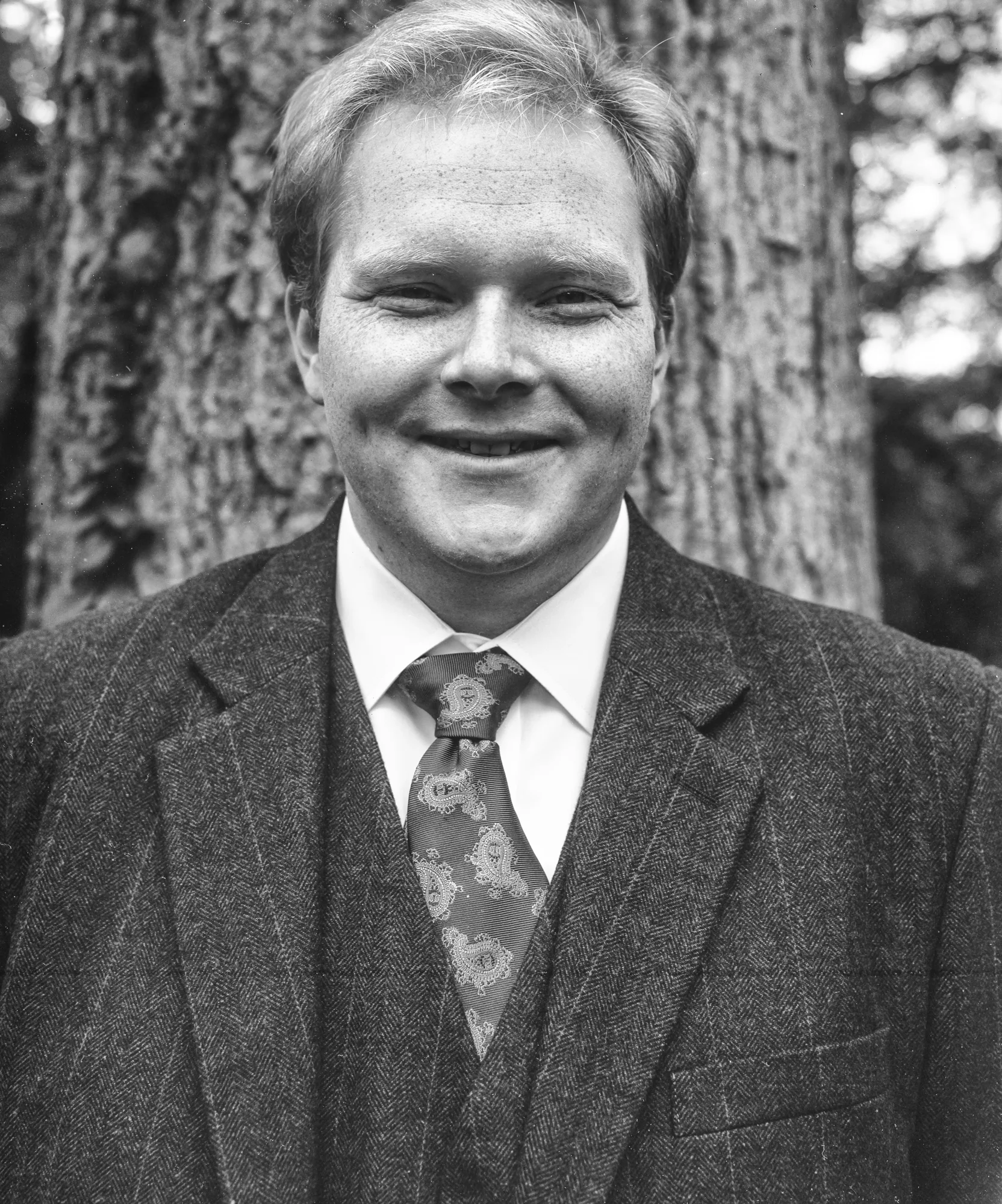 A disappointing wedding-day portrait. It’s not bad, but it’s not the great I was going for.