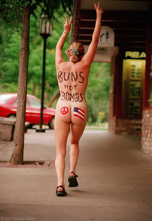 buns_not_bombs.jpg