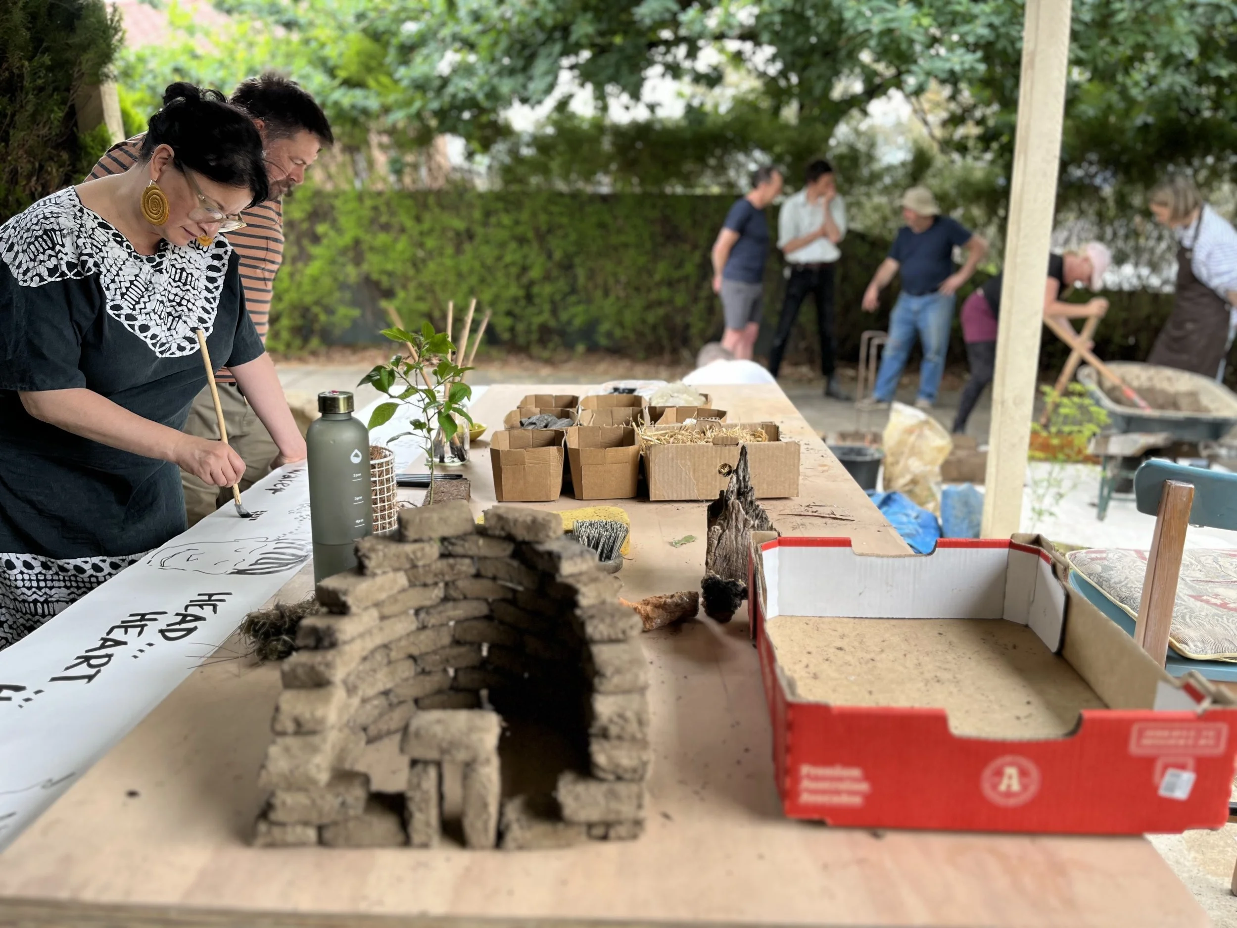  Run by HOME Research, this was a creative workshop titled Turning the Clay, artist-led by Beth Arnold and Emil Toonen with the Nillumbik Mudbrick Association and Team Leader Dr Patrick West and Research Assistant Bart van Bueren.   Situated in the m