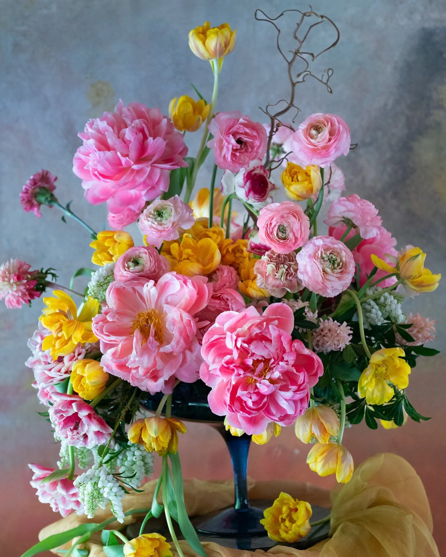 Some candid treasures I was able to document during the busy season of work we have had this year&hellip;.. a very full season and still going.TULIPINA.