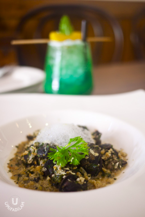 Escargot (IDR 53.000) - Gremolatta, garlic, herbs butter, crumbs