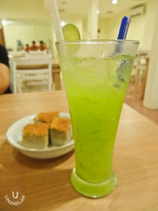 Es Timun/Iced Cucumber (IDR 12.000). They used melon syrup this time. Not too sweet, so it's refreshing enough. Like this one better!