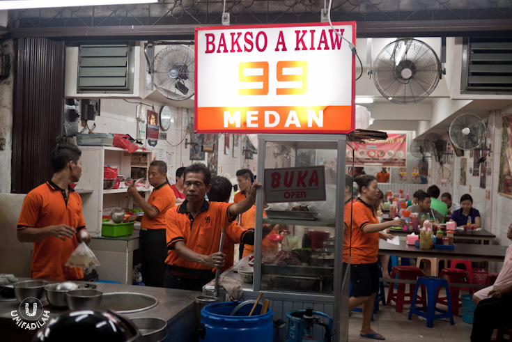 bakso akiaw 99 medan-49.jpg