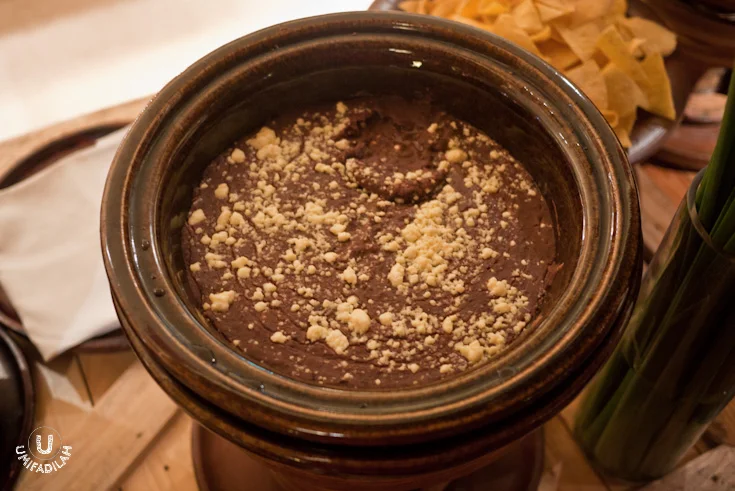 A meal of authentic Mexican would definitely not be complete without having your nachos dipped in Refried Beans , a traditional staple of Mexican and Tex-Mex cuisine made of cooked & smashed beans. Tasted nice!