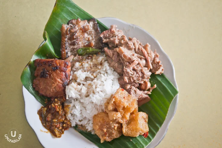 #StreetFoodAddict: Smoked Stingray at Warung Nasi Yogya