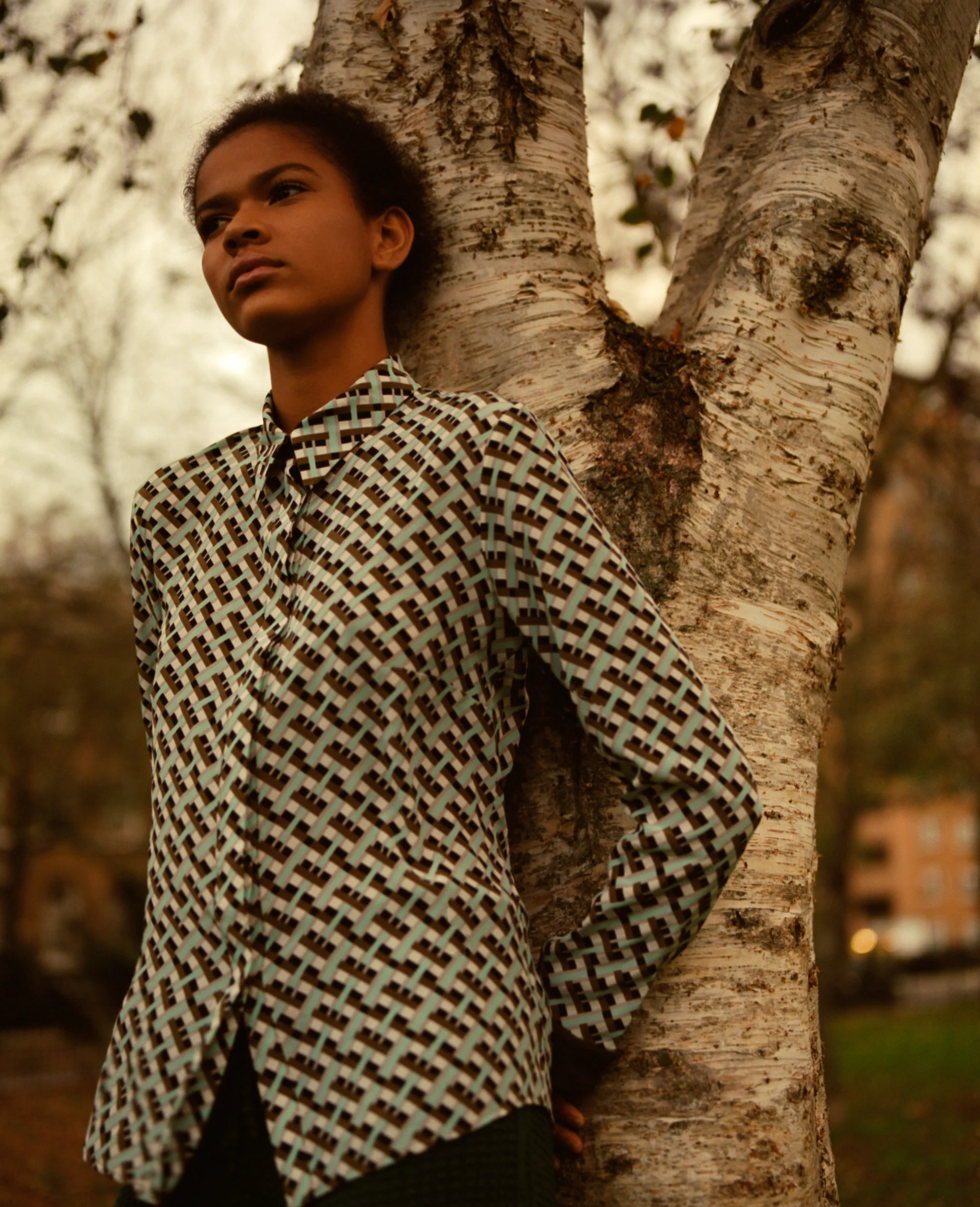 HUES - ALVAR MAGAZINE