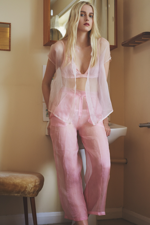 WAITING - VOGUE ITALIA