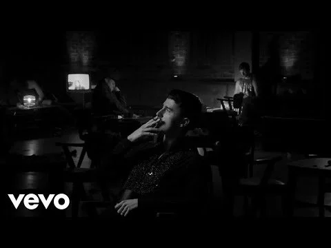 Molchat Doma - Ty Zhe Ne Znaesh Kto Ya (Official Video) - Ты Же Не Знаешь Кто Я