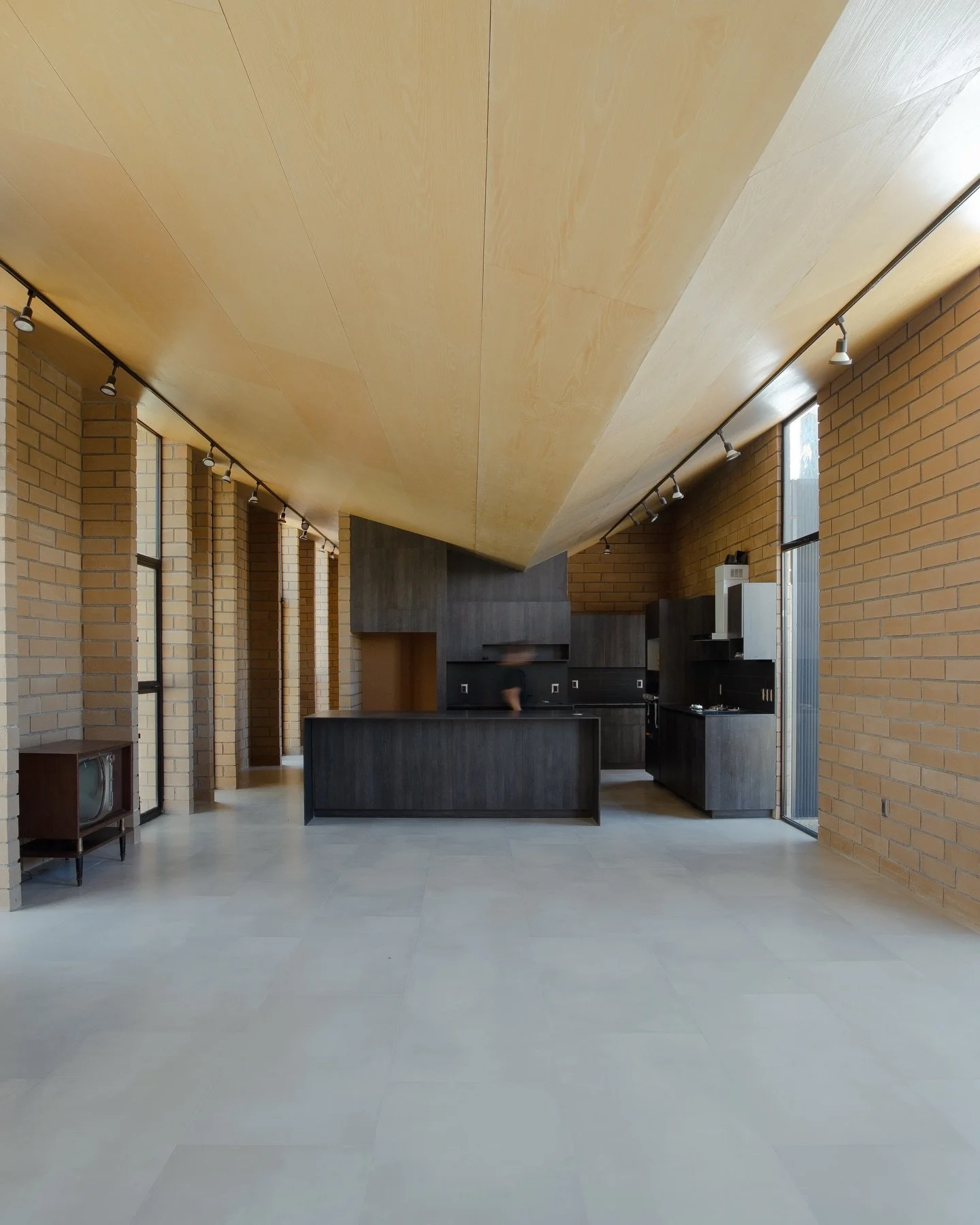 El &aacute;rea social 

.
[ RESIDENTIAL | ARCHITECTURE ]
.
&bull; FS &bull;
.
📸 @galar.galeriaarquitectura