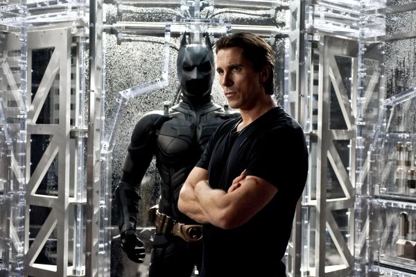 dark-knight-risesbale.jpg