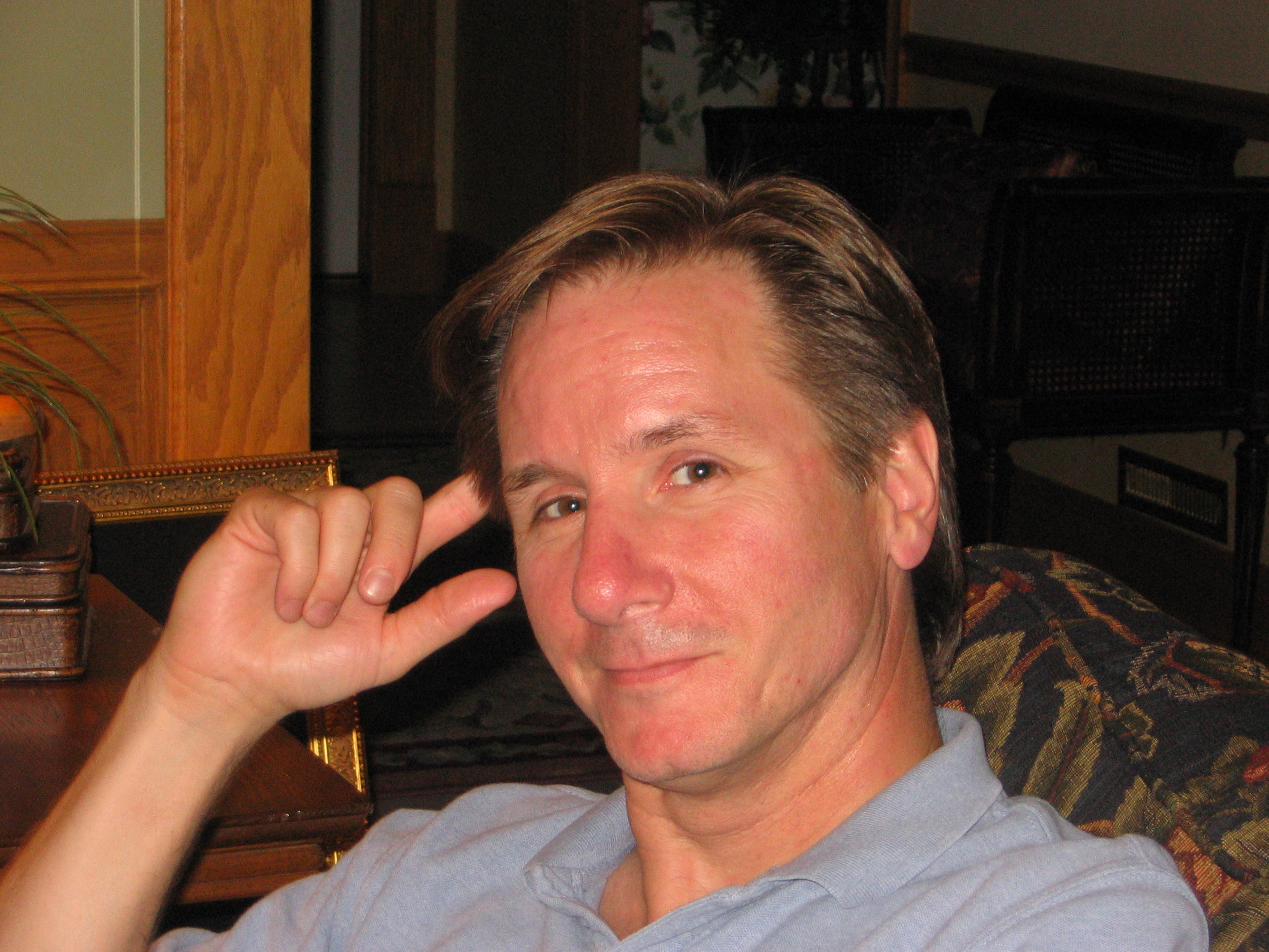 PaulLeValley_headshot.jpg