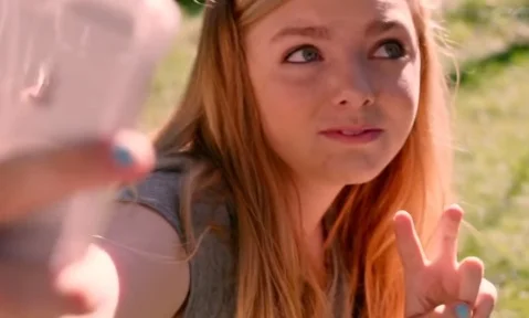 Eighth_Grade_Movie_Trailer.jpg