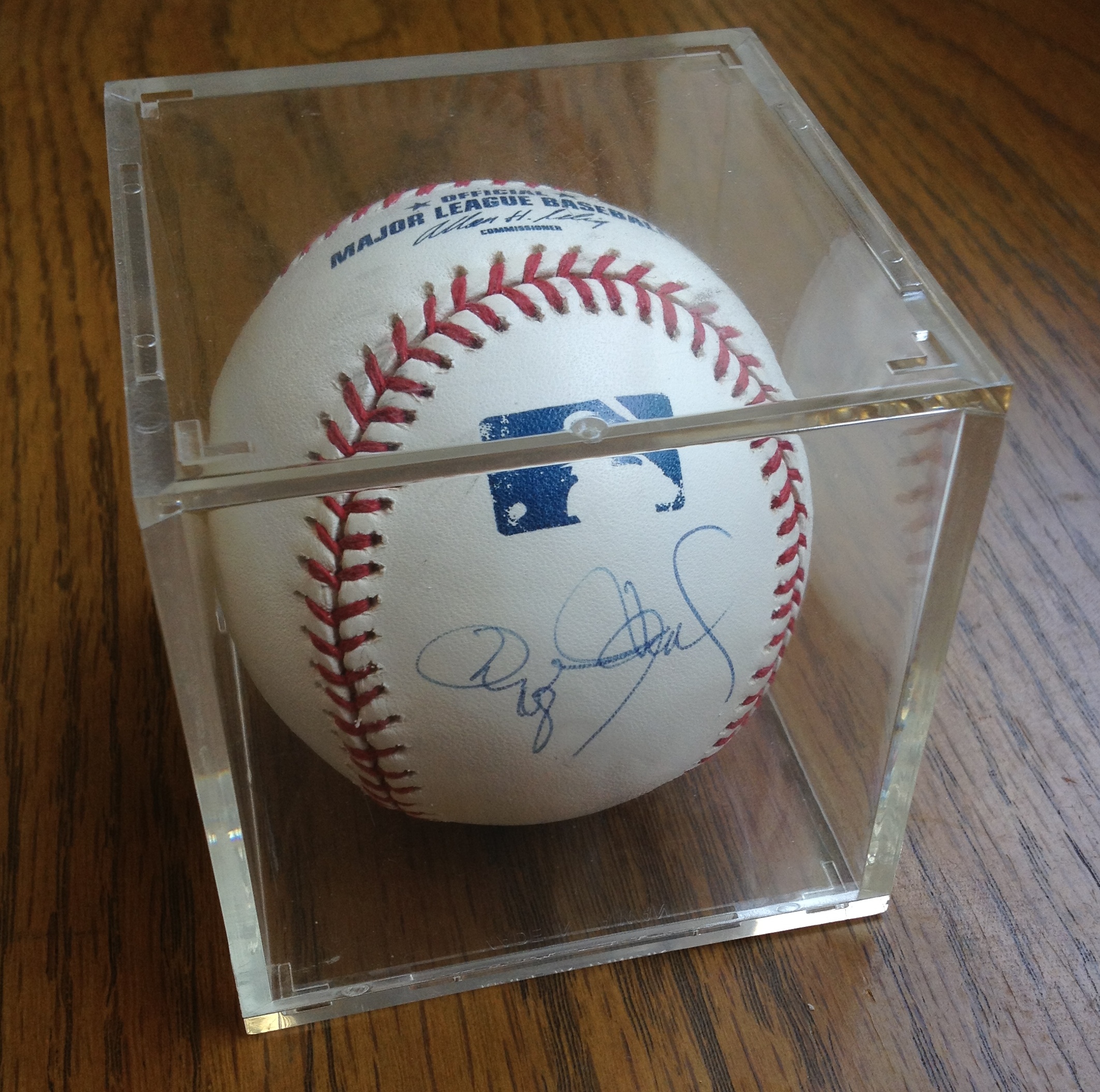 roger clemens autographed baseball