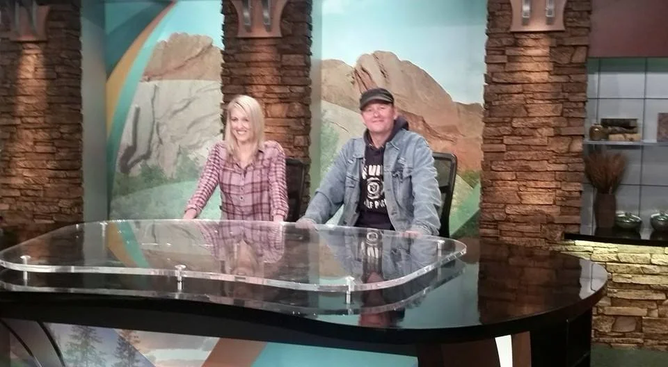 Curtis Walton Infiltrates the Local Fox News Station 2015