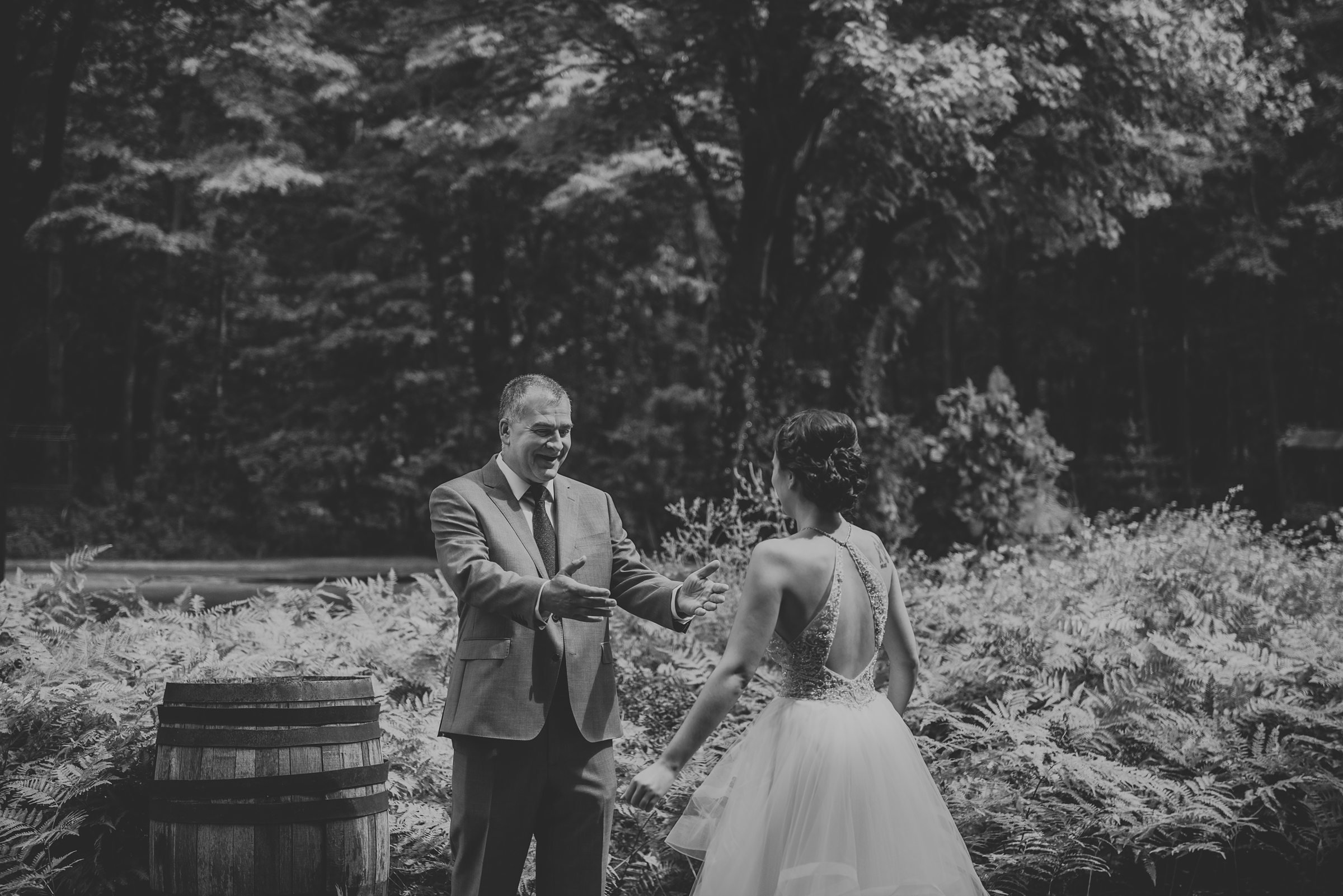 Elizabeth and Michael- A Cut Above Event Center- Saugatuck- Michigan08.jpg