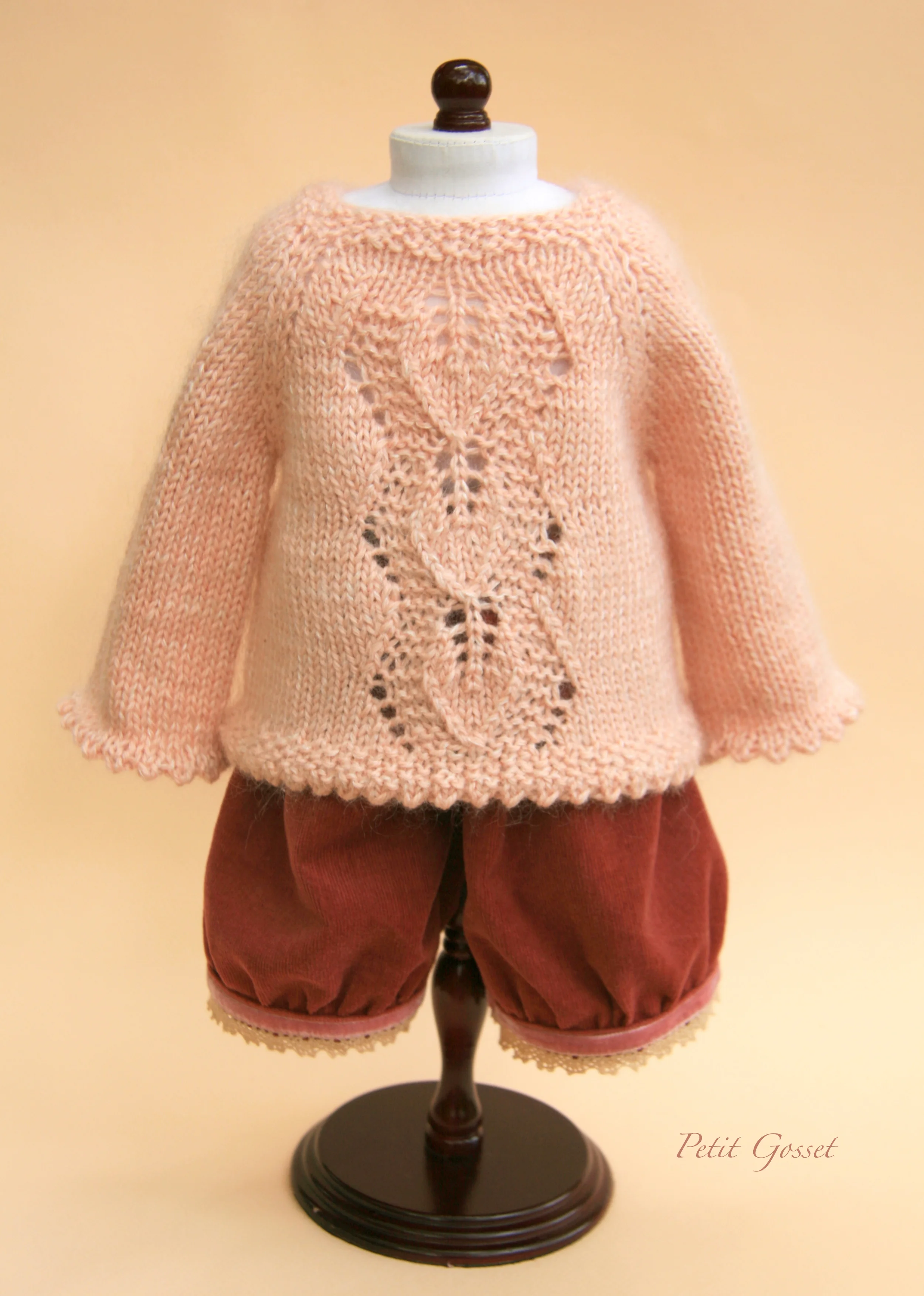 This silky soft and cozy sweater is made with a combination of beautiful hand-painted Artyarns Kid Mohair/Silk Yarn and incredibly luxurious royal alpaca yarn.