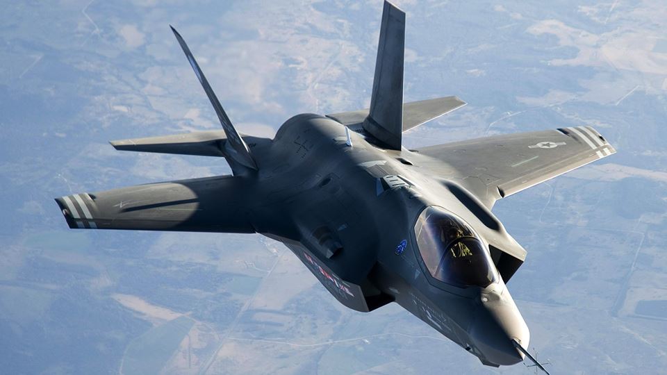 F-35 Lightning II: The last manned aircraft?