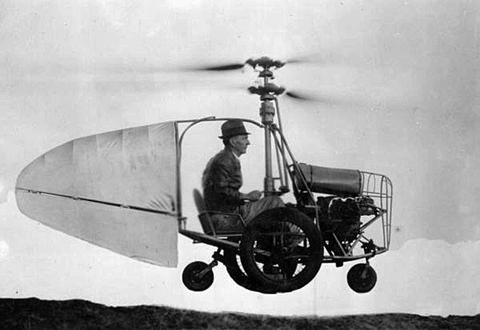 Jess Dixon's Flying Automobile (1940). Didn't catch on because of insufficient hat room.