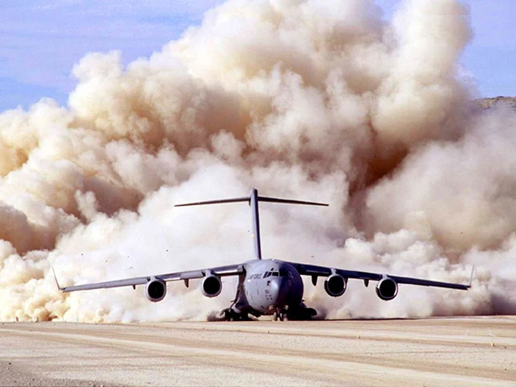 C17-Globermaster-Desktop-Wallpaper.jpg